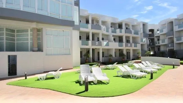 קורלחו Cosmopolitan Con Piscina, Doble Terraza, Central Y Wifi