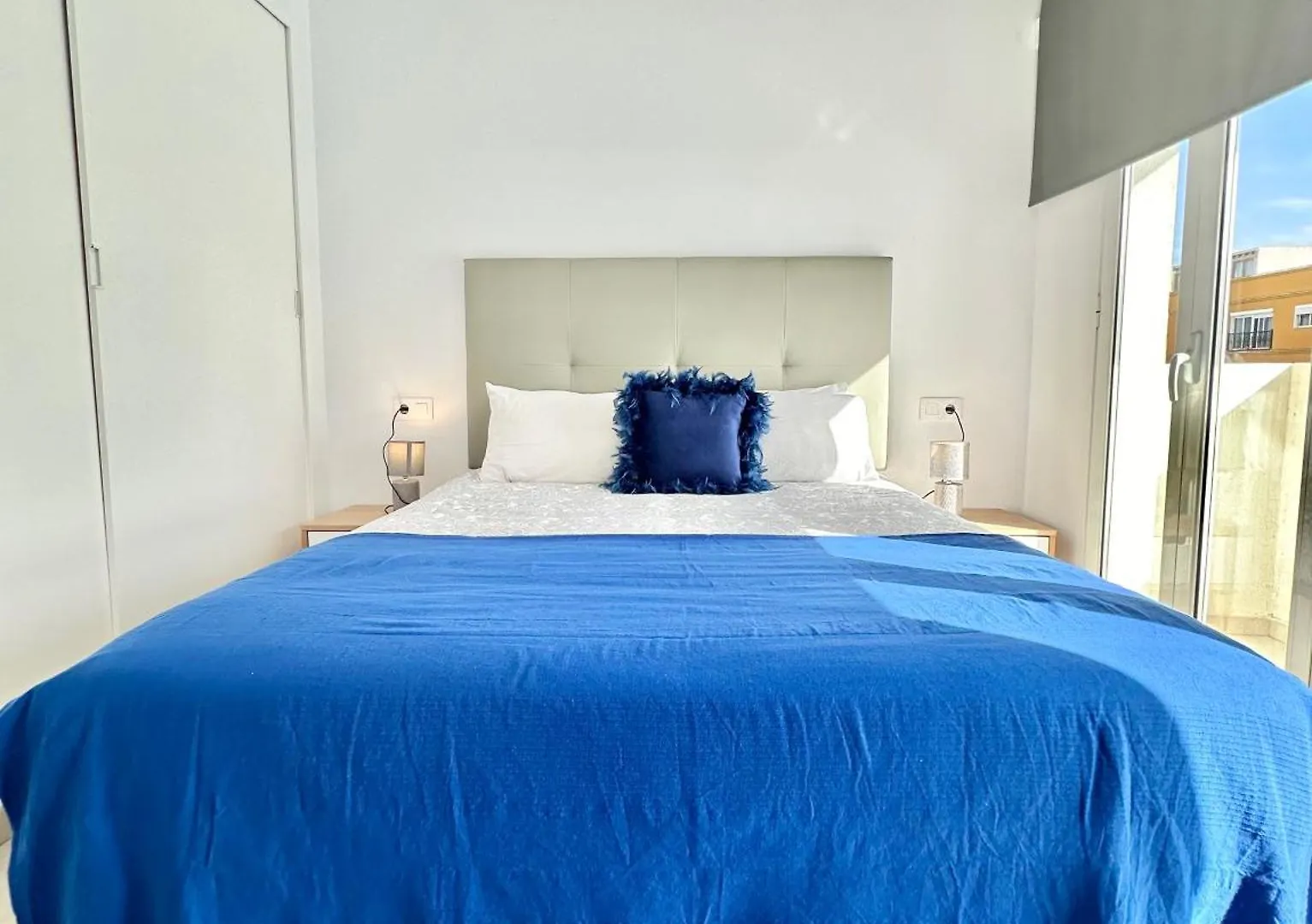 קורלחו Cosmopolitan Con Piscina, Doble Terraza, Central Y Wifi דירה